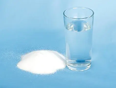 Saltwater rinse- Home remedies for tooth infection