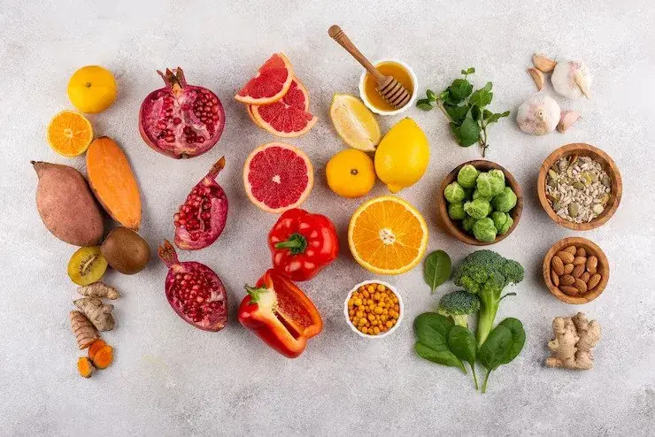 Eat foods rich in antioxidants - how to boost fertility in your 30s