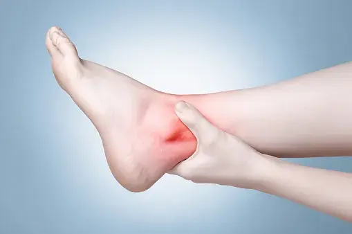 sprains vs strains