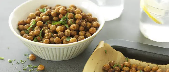 Roasted Chickpeas - Healthy Indian Snacks for weight loss