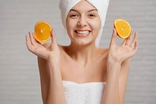 7 Benefits of Using a Vitamin C Face Wash...