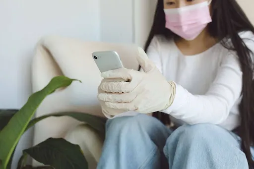 Anonymous Health Notifications: How Priva...